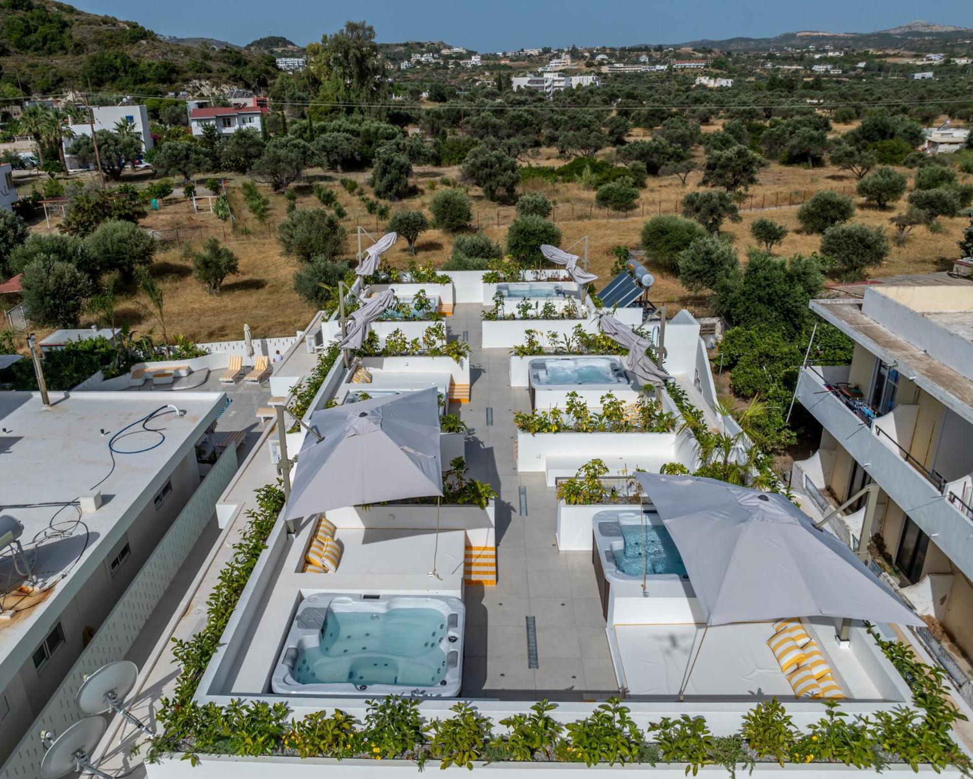 Patricia Suites Faliraki Exterior photo